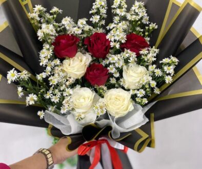 Bunga Meja Terdekat untuk Dekorasi Elegan & Pengiriman Cepat