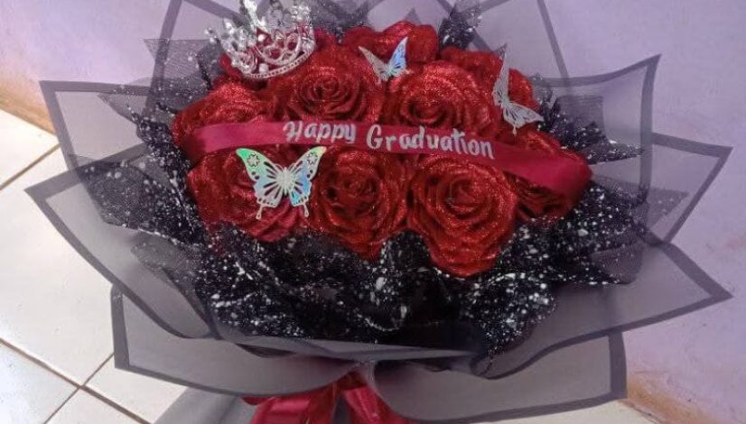 Menuju Altar Pernikahan: 8 Rekomendasi Bunga Terbaik untuk Melamar Kekasih Tercinta